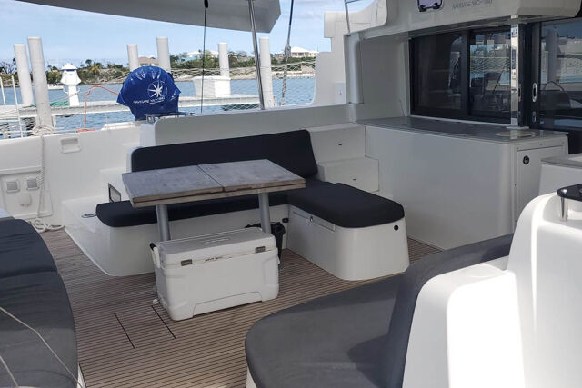Lagoon 46 - 4 + 2 cab. Hoppetossa 
